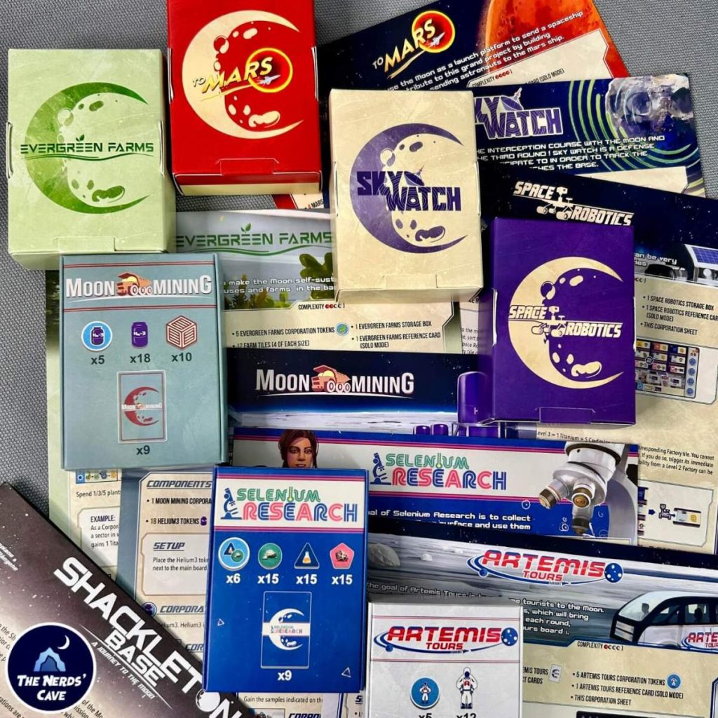 Shackleton Base A Journey to the Moon Boardgame Shot (3) Shackleton Base A Journey to the Moon Boardgame Shot (3)