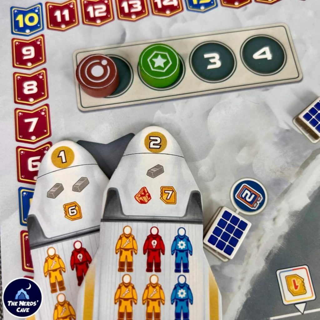 Shackleton Base A Journey to the Moon Boardgame Shot (6) Shackleton Base A Journey to the Moon Boardgame Shot (6)